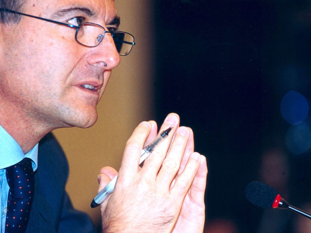 Frattini: «Fuori i mafiosi dal Pdl»