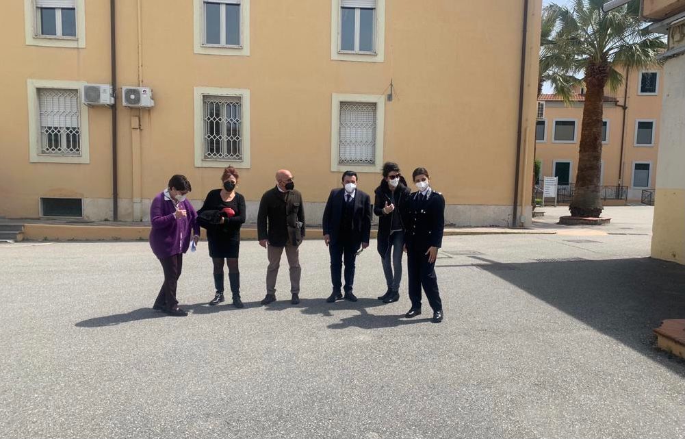 Delegazione della Camera penale in visita al carcere di Cosenza. «Non un formale rituale»