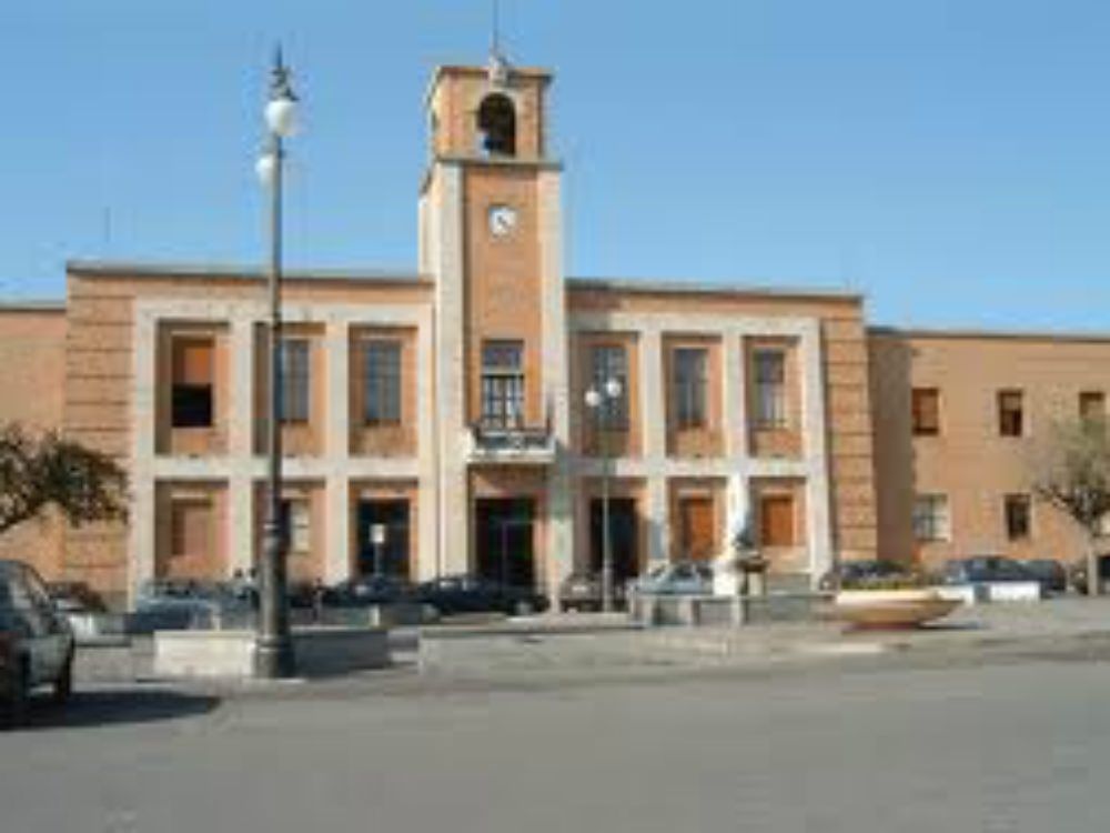 Vibo, raid al Comune