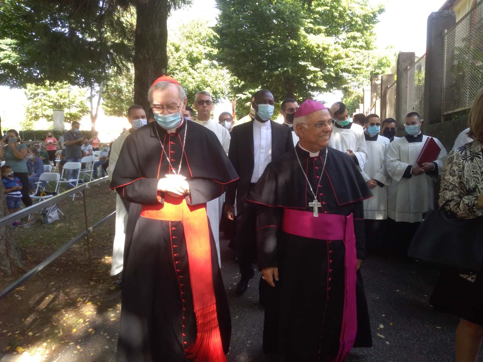 Il segretario di Stato Vaticano: «La Calabria deve avere speranza» – FOTO E VIDEO