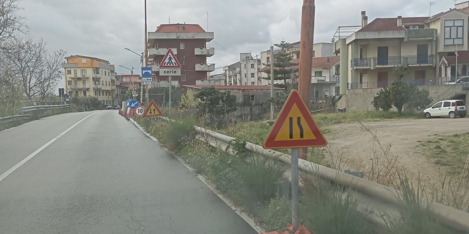 “Basta Vittime sulla 106”: «Il Ministero ha chiesto ad Anas interventi a norma sul ponte di Badolato»