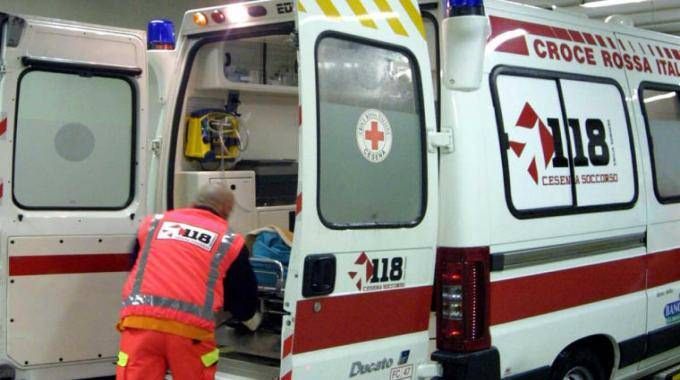 Donna incinta muore dopo un malore, disposta l'autopsia