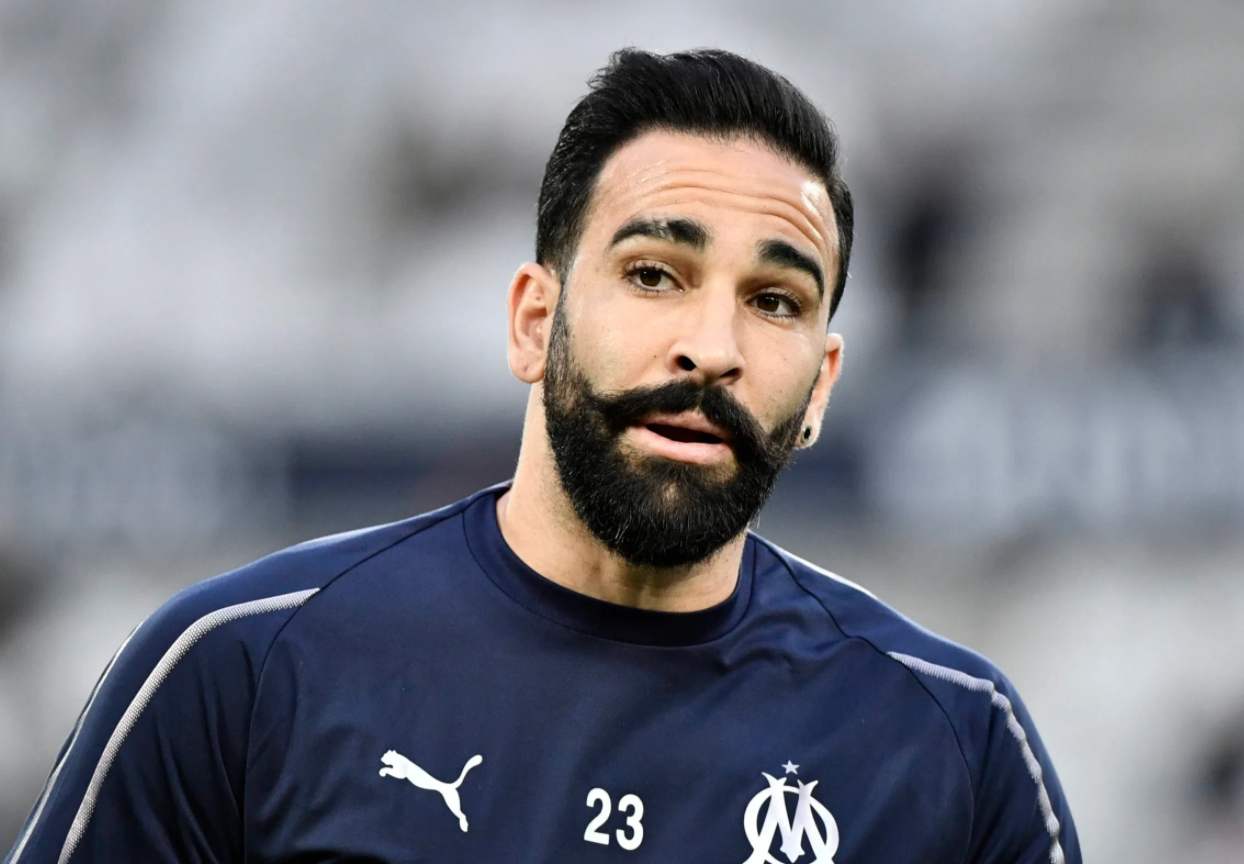 Reggina scatenata, ad un passo l'arrivo di Adil Rami