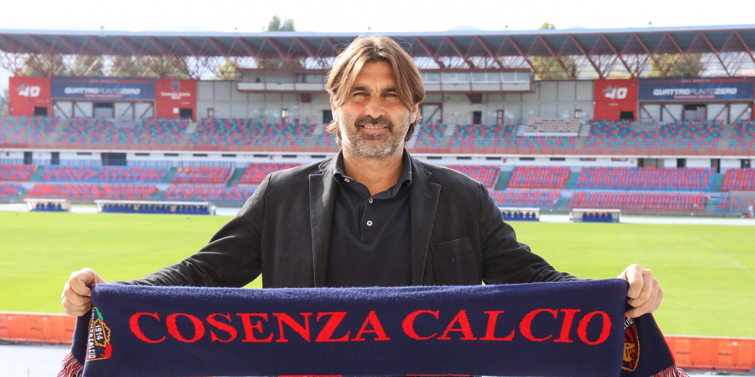 Il Cosenza ha scelto l’allenatore per scacciare la crisi: è William Viali