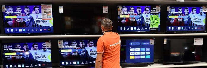 Disastro Dazn, le scuse: «Erogheremo indennizzi»