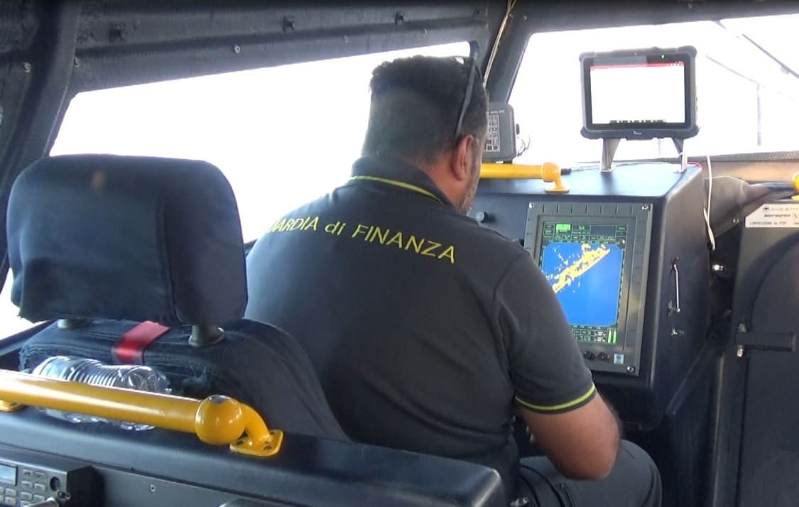Lotta alle mafie e frodi fiscali, i "grandi numeri" della Finanza a Reggio