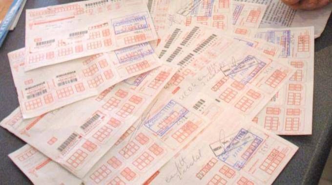 Ricettari, Esposito: «La Regione accentua i disagi»