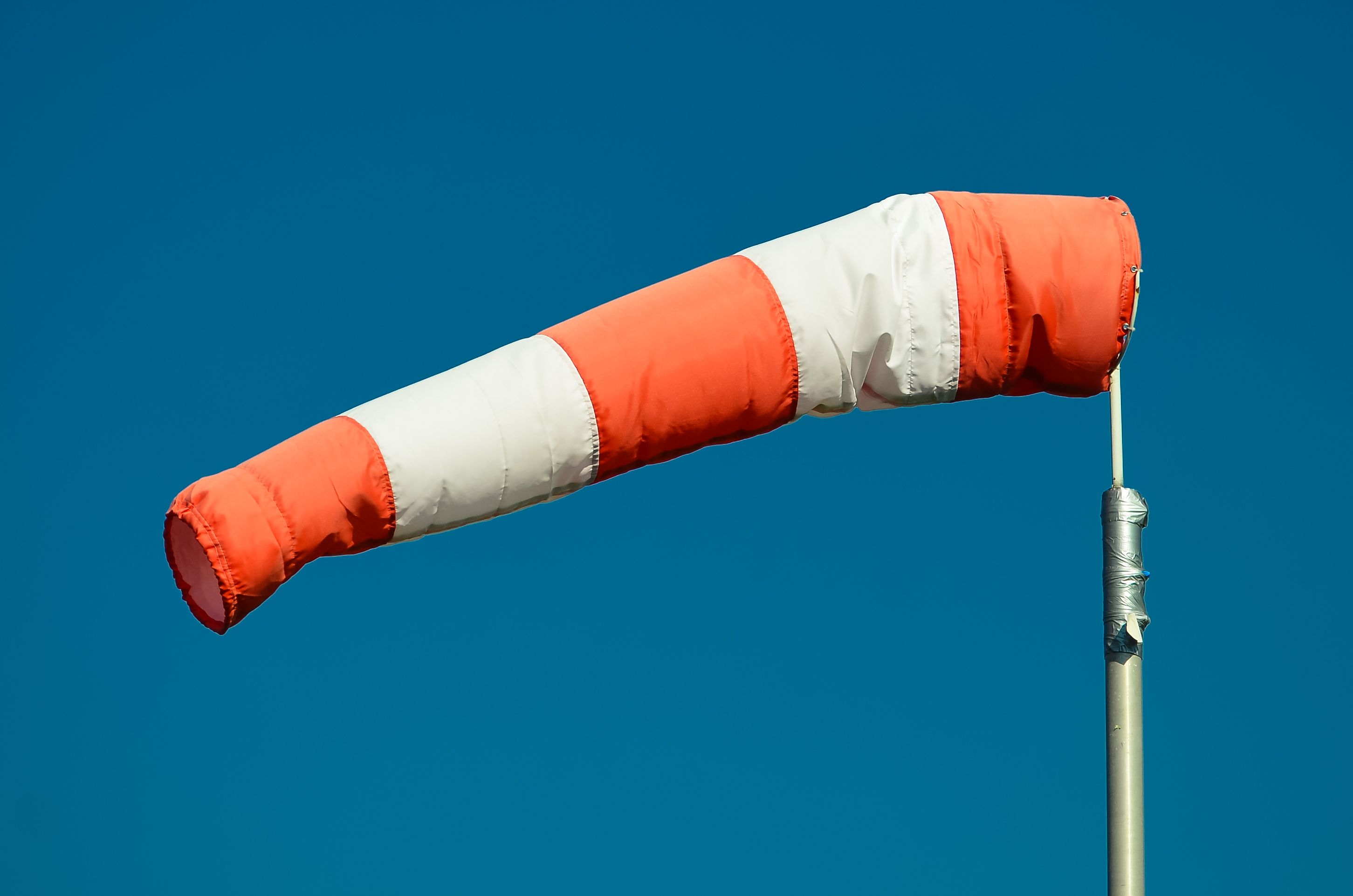Venti di burrasca in Calabria, diramata l'allerta meteo