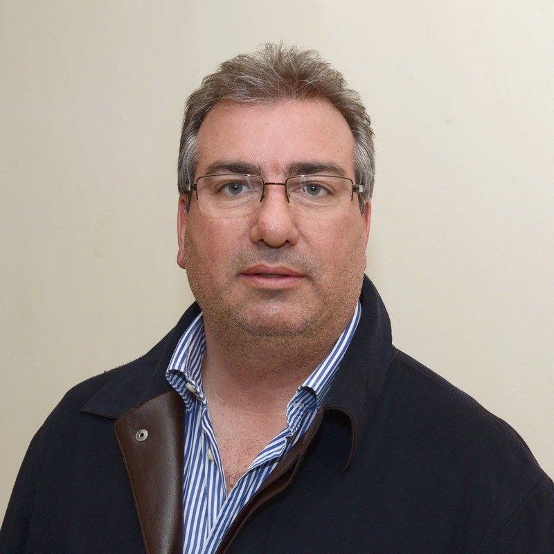 Genero del boss in tv, revocato l'incarico a un assessore di Tropea