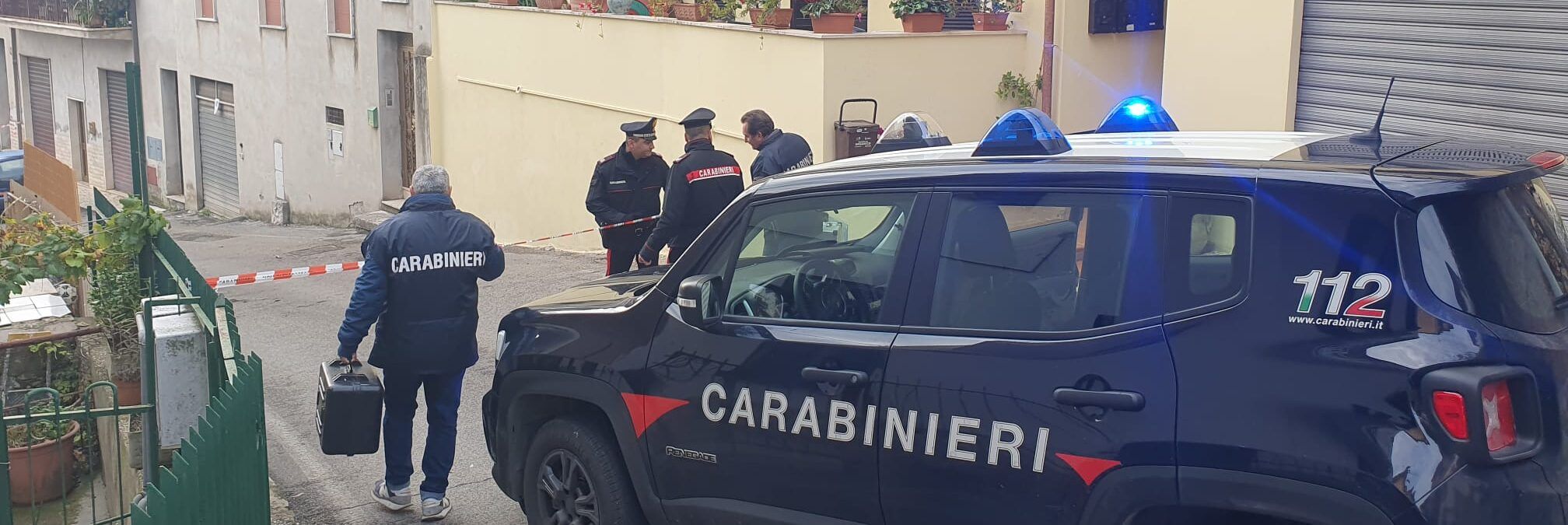 Dramma nel Latinense, ferisce la madre ed uccide il suo compagno