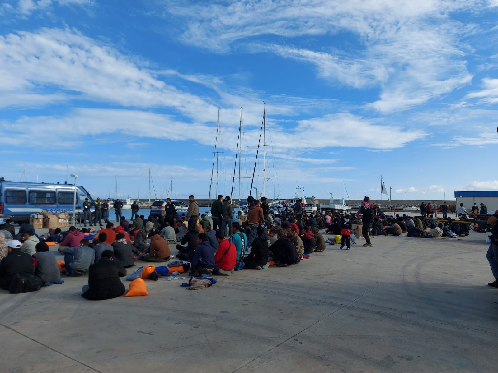 Sbarco a Brancaleone, fermati due scafisti