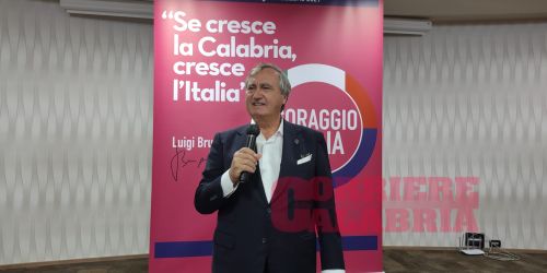 brugnaro coraggio italia