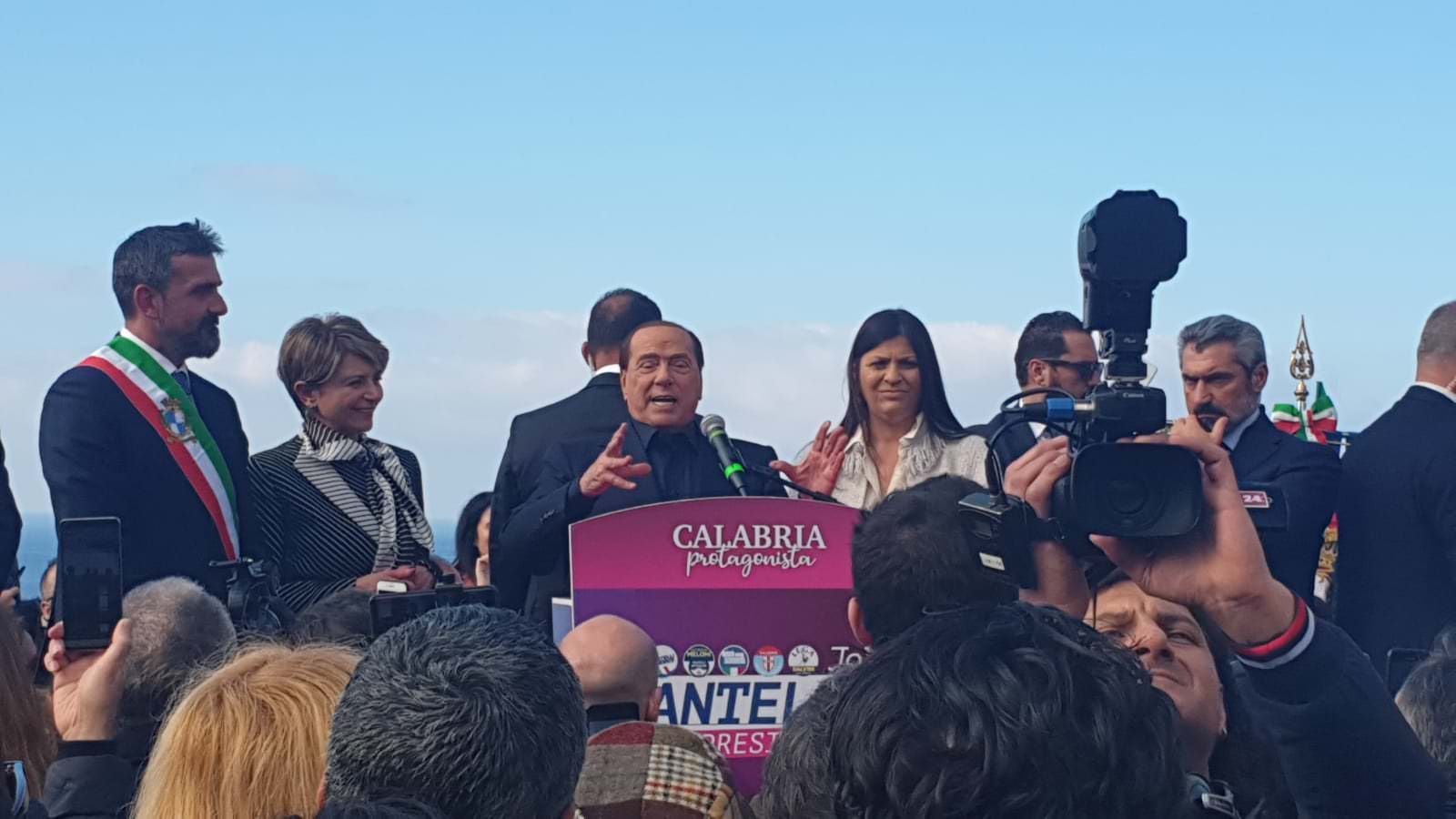 Berlusconi: «Abbiamo doppiato la Lega, senza Forza Italia la destra non può vincere»