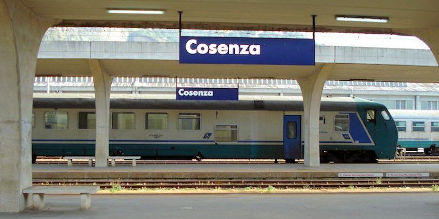 Trasporti, quattro nuovi collegamenti tra Reggio e Cosenza dal 22 marzo