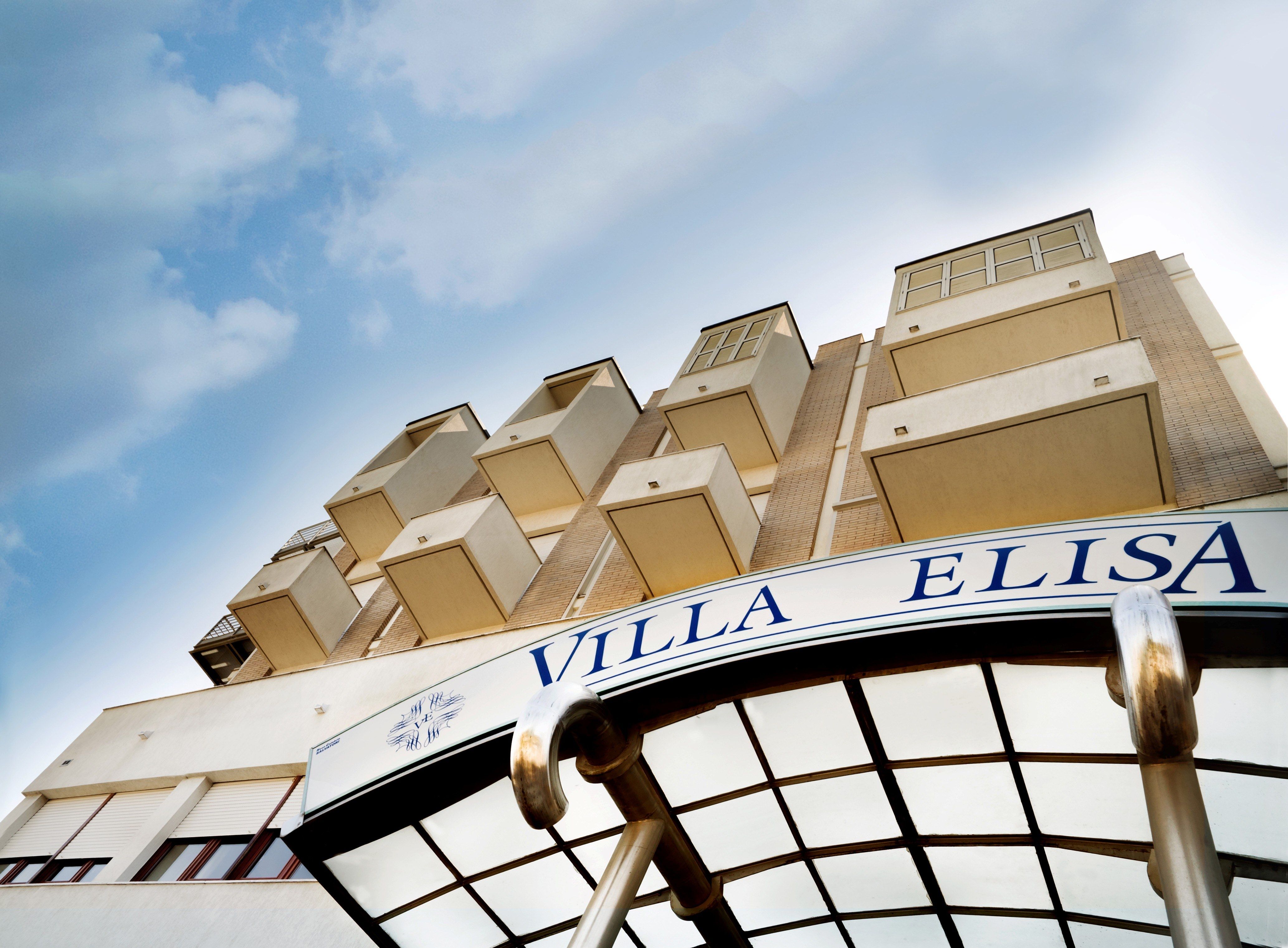 Villa Elisa, chiude il punto nascita: «Inizia una nuova stagione»