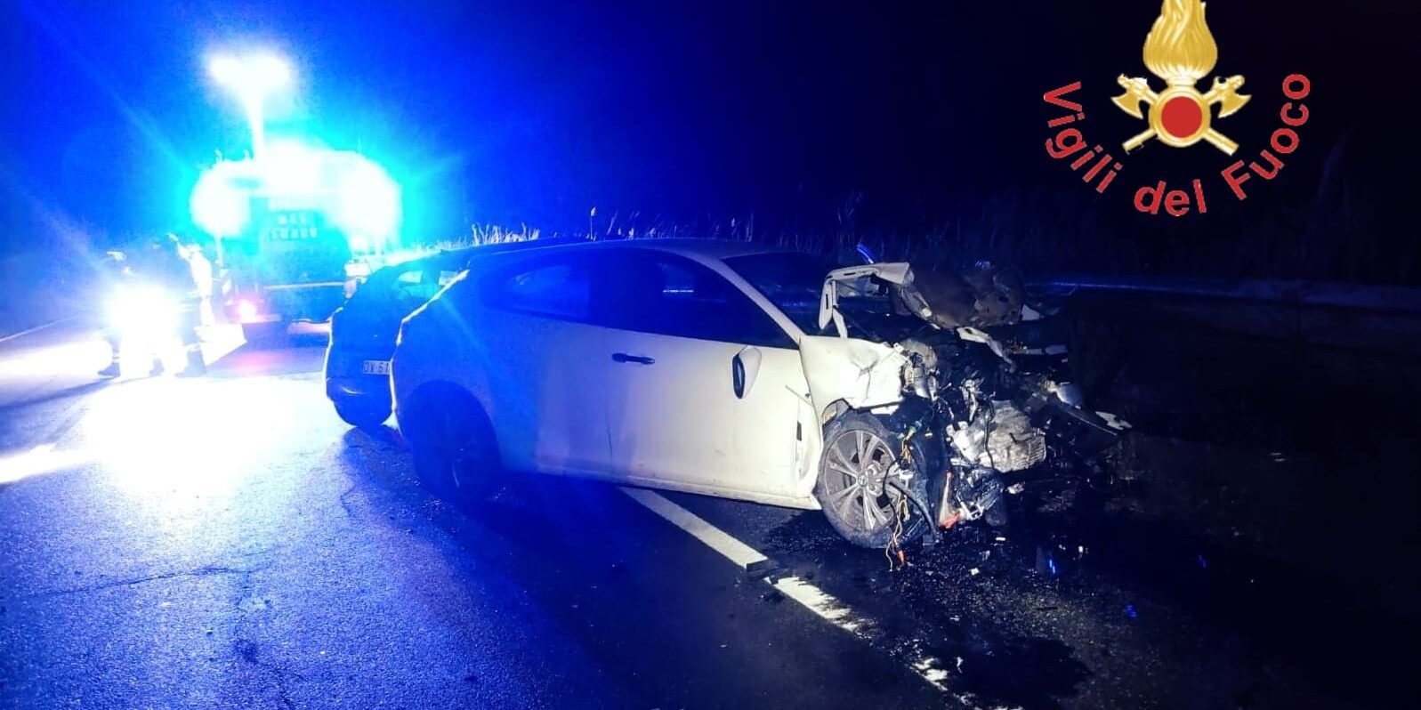 Tragico incidente nella notte a Catanzaro, morto un 20enne