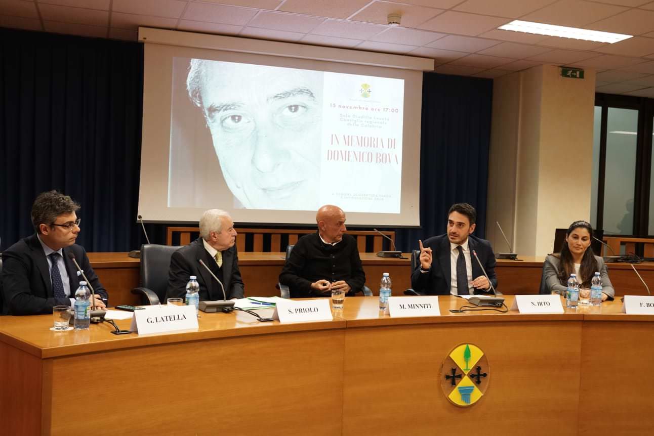 Minniti ricorda Domenico Bova: «Rispettato da tutti, anche dagli avversari»