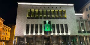 Concorsi al comune di Cosenza, l’opposizione attacca: «Stesso metodo diabolico per i dirigenti»