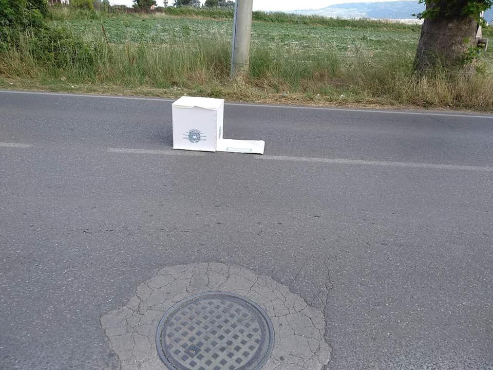 Elezioni, il caso dell'urna buttata a Corigliano Rossano