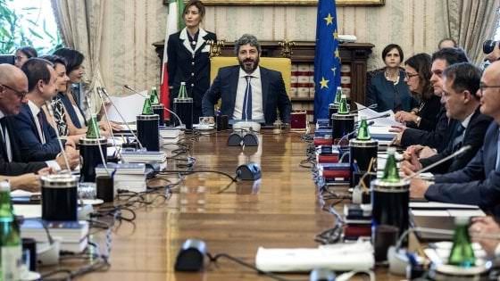 Vitalizi, sì al taglio. Assegni più "magri" per 52 calabresi
