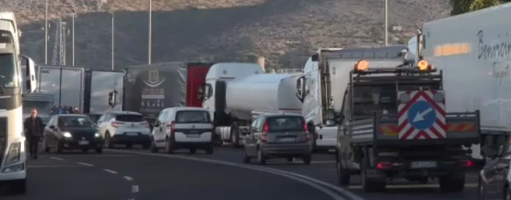 Campania, rimossi tutti i blocchi degli autotrasportatori