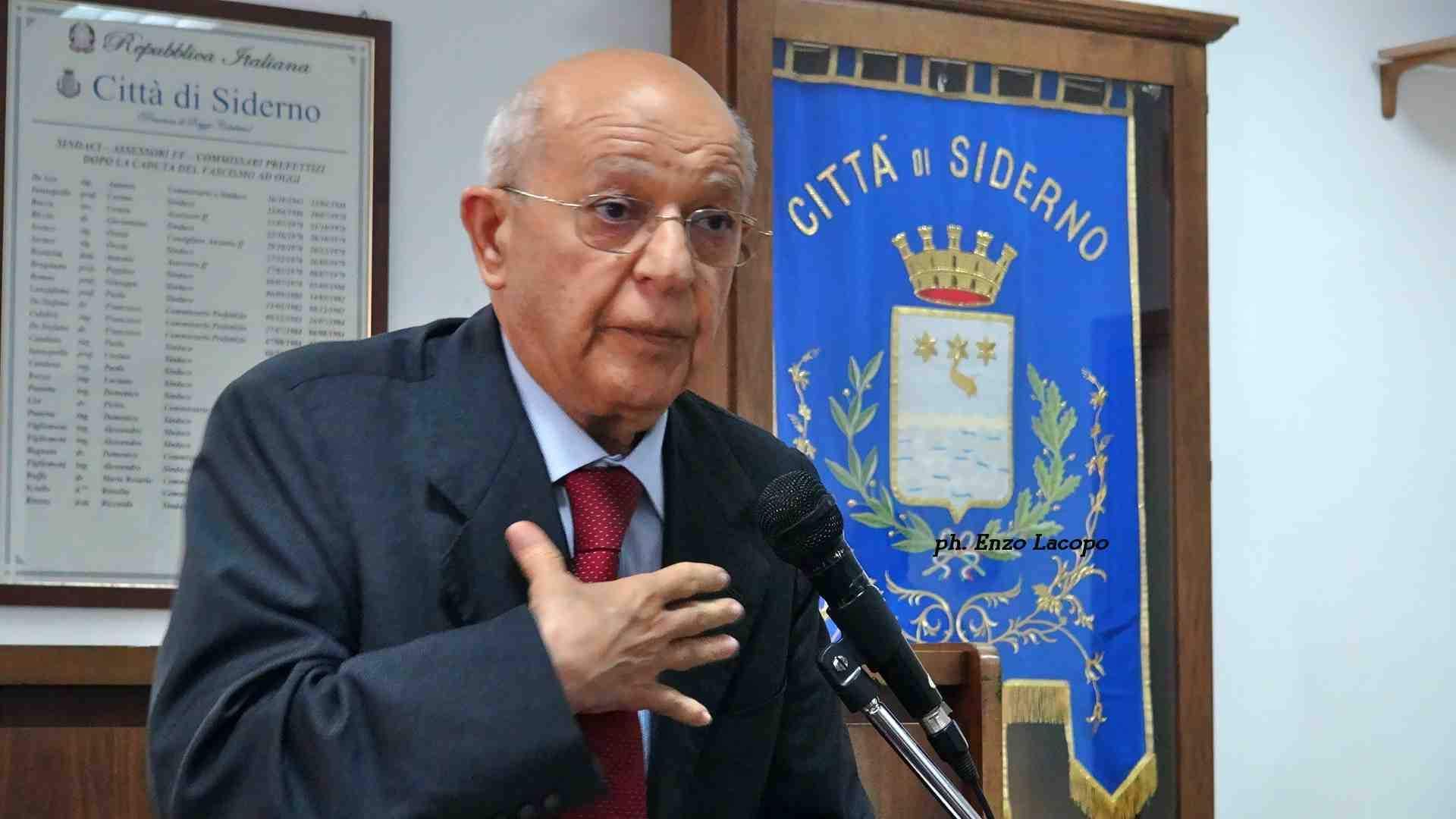 Siderno, il Comune chiede 5 milioni ai commissari (e al ministero)
