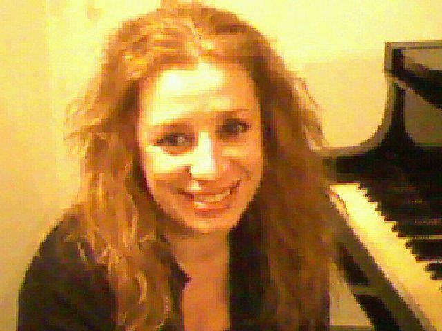 Prof trovata morta, sentito il figlio