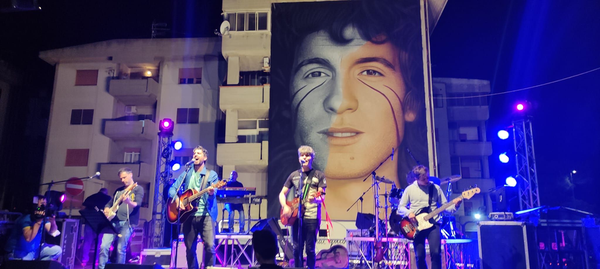 La sorella di Rino Gaetano: «Questo murale è un simbolo di riscatto»