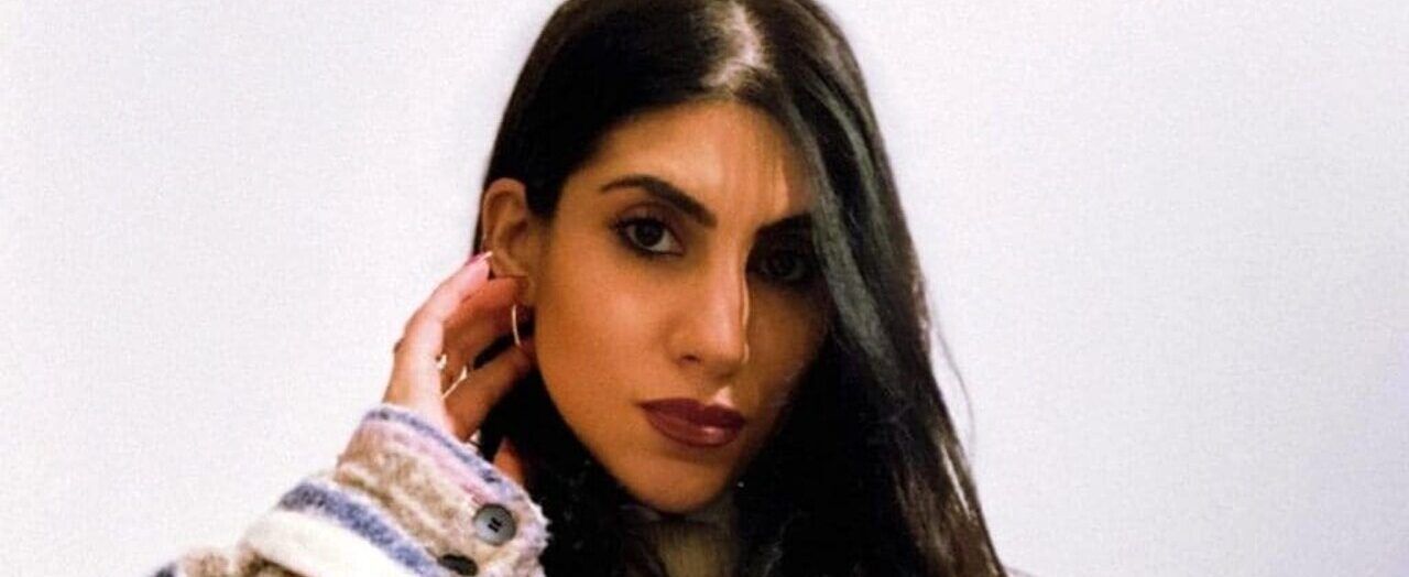 Ragazza cade dal balcone a Potenza, i pm: «Si è aggrappata al parapetto»