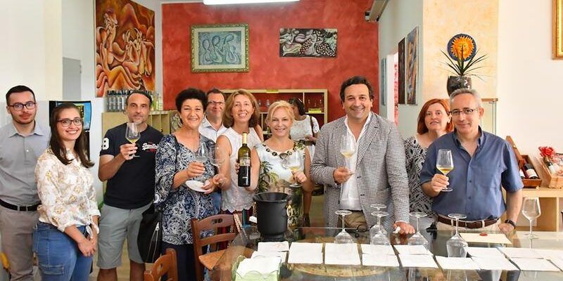 “La frontiera americana” fa visita ai vigneti di Cirò e Crotone