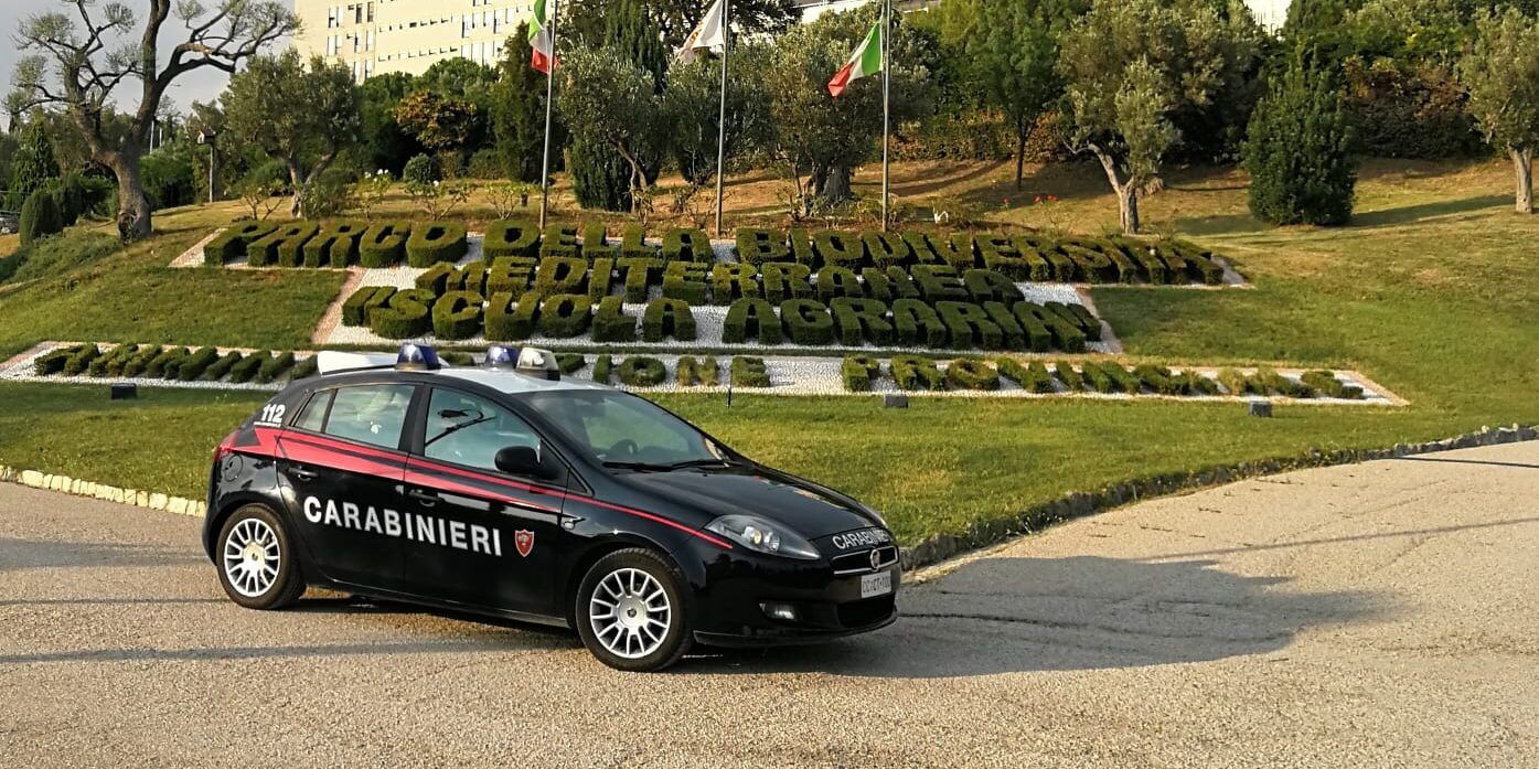 Spaccio e botte ai “clienti”, finisce in carcere per 4 anni e 7 mesi