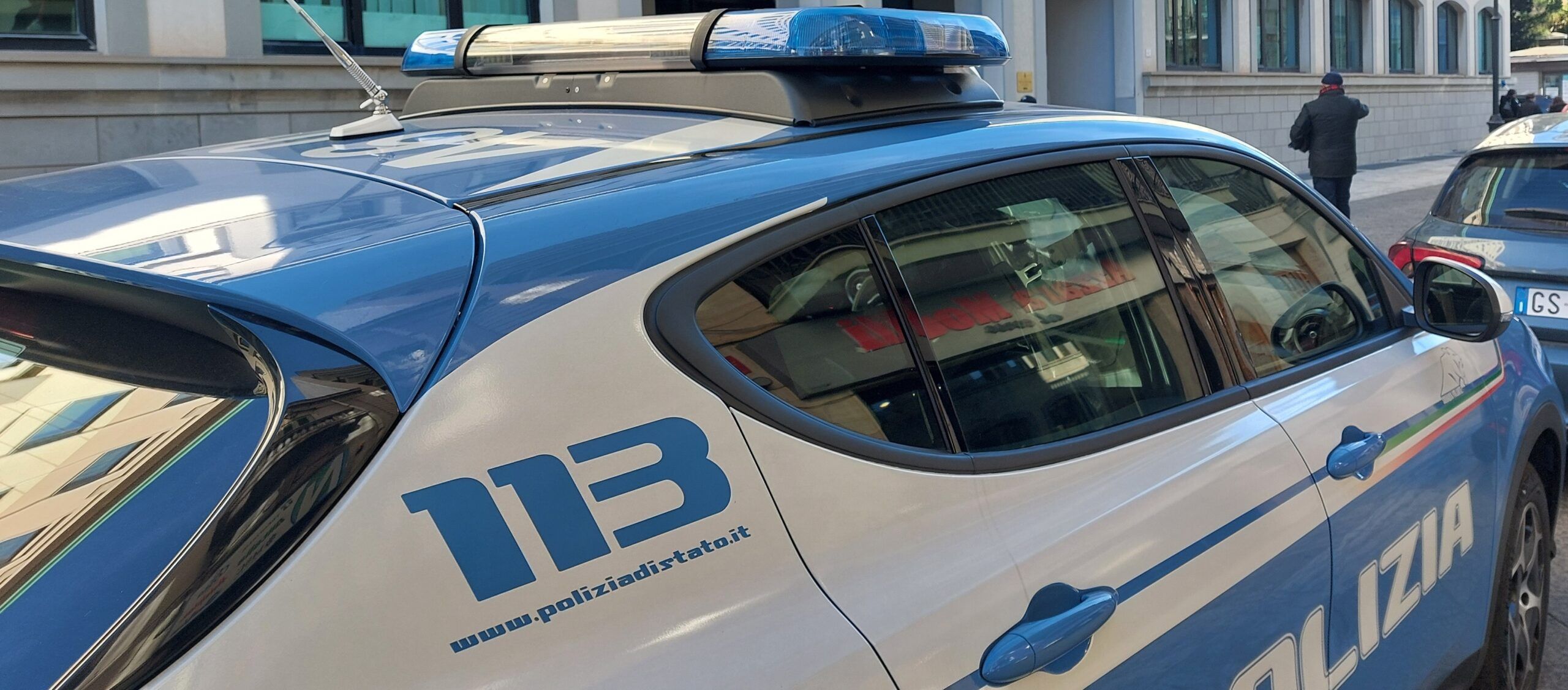 Investe con la sua auto una persona, giovane arrestato a Pami per tentato omicidio