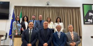 Crotone, Voce presenta la nuova Giunta e assegna le deleghe: «Fase importante per la città» – NOMI