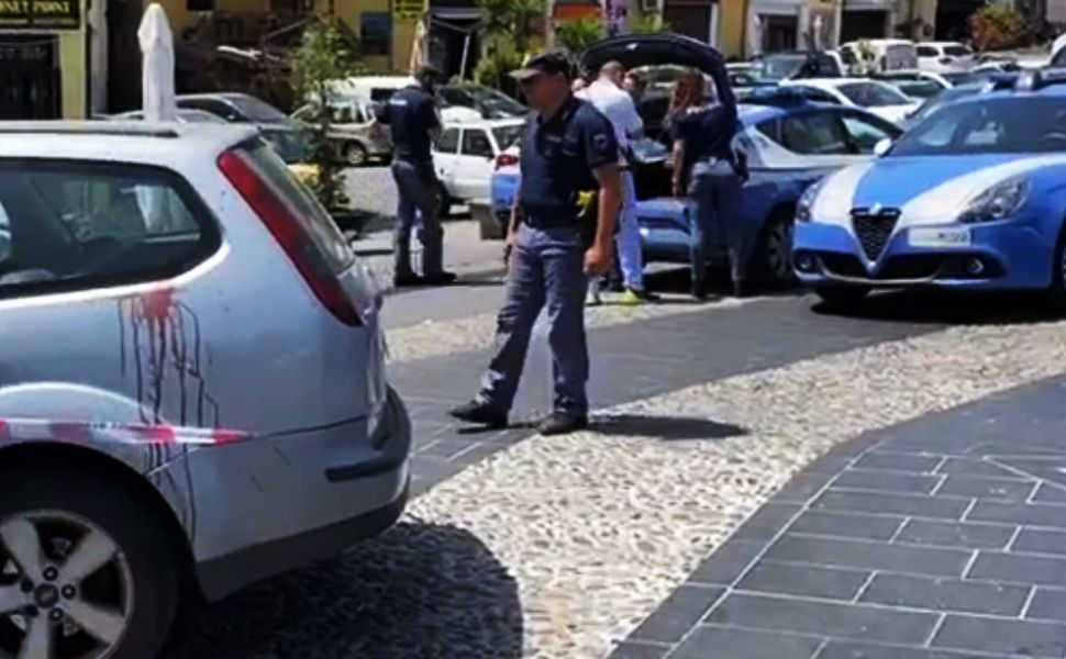 Prof accoltellata a Cosenza, 56enne finisce ai domiciliari