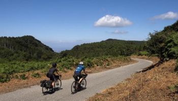 Due giorni in bici per scoprire la Calabria: torna la Ciclovia della Salute