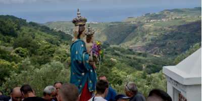 La devozione che danza alla Madonna della Buda