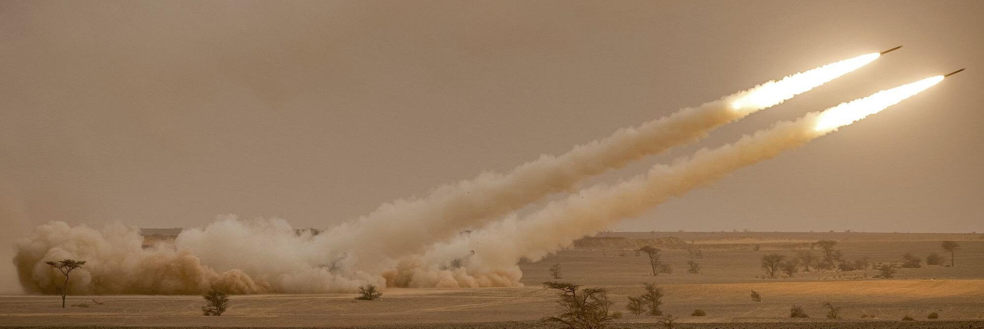 Missili russi caduti in Polonia: 2 morti. Usa: «Difenderemo il suolo degli alleati»