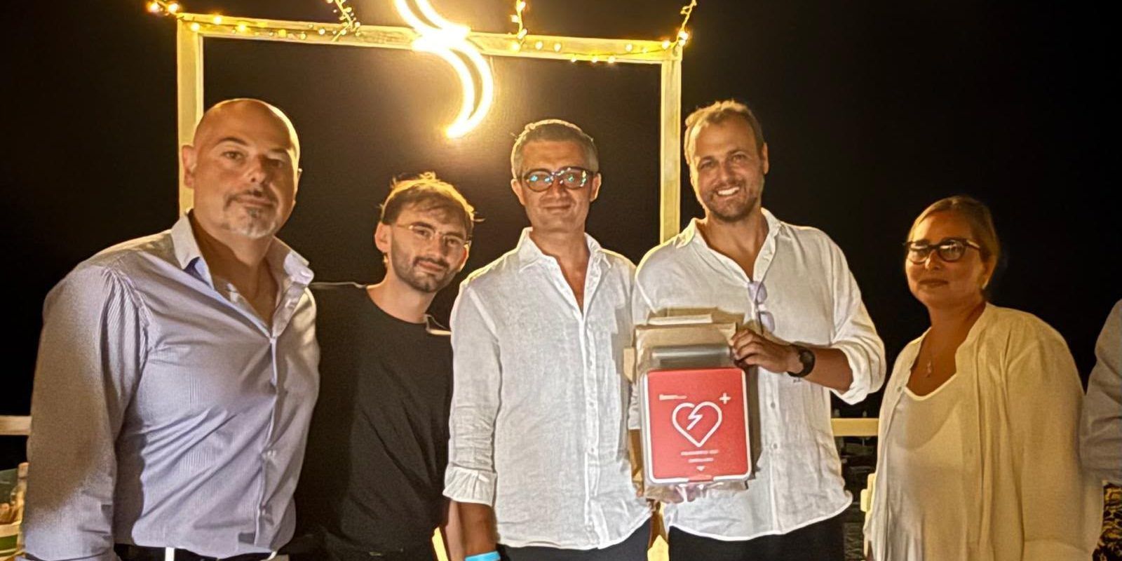 A Montepaone Lido un aperitivo di beneficenza per acquistare un defibrillatore