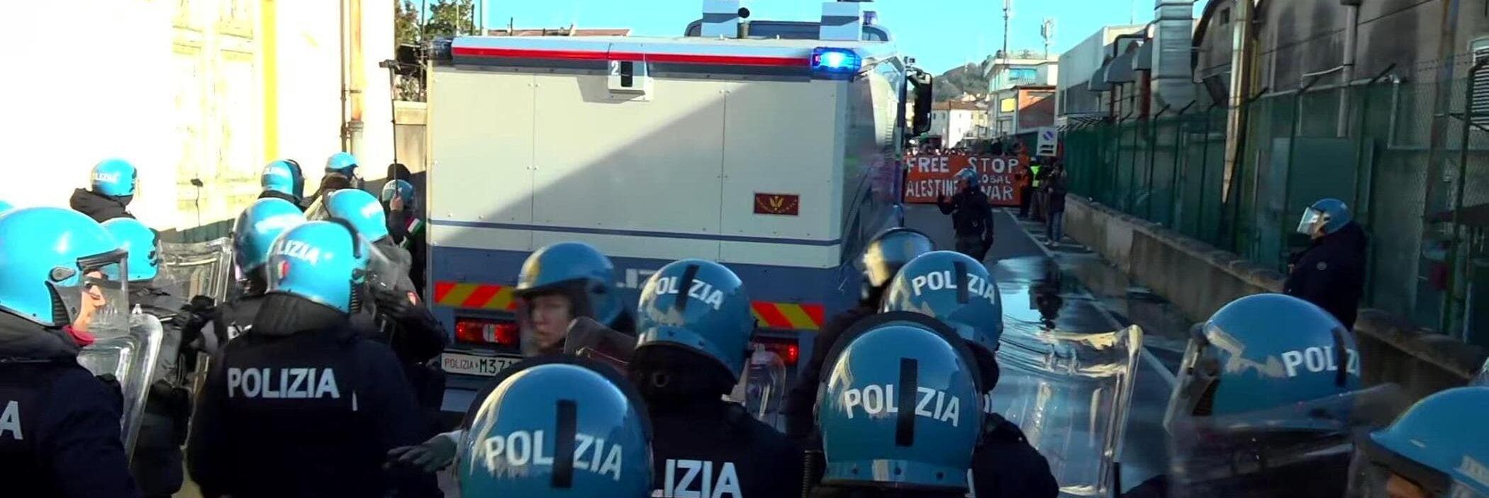 Presenza di stand di Israele a Fiera Vicenza, scontri con i manifestanti
