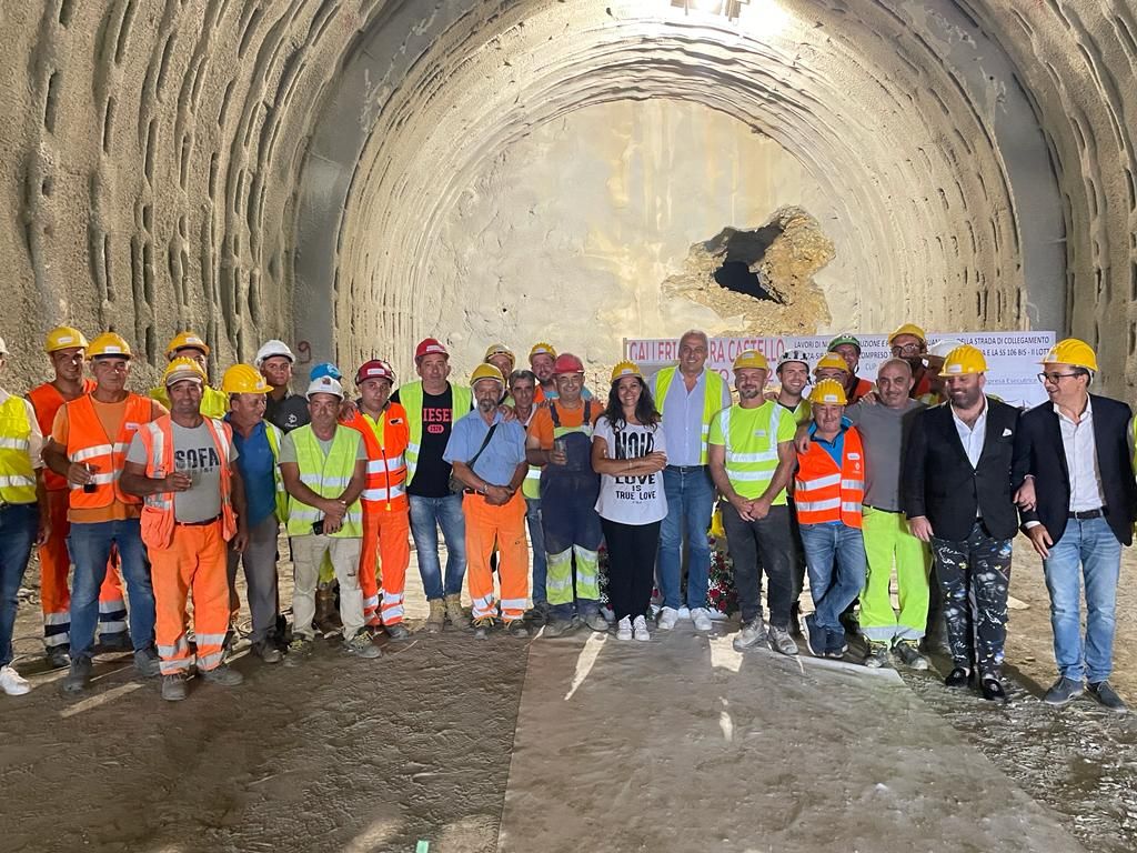 Tarsia-Sibari, completato lo scavo della galleria