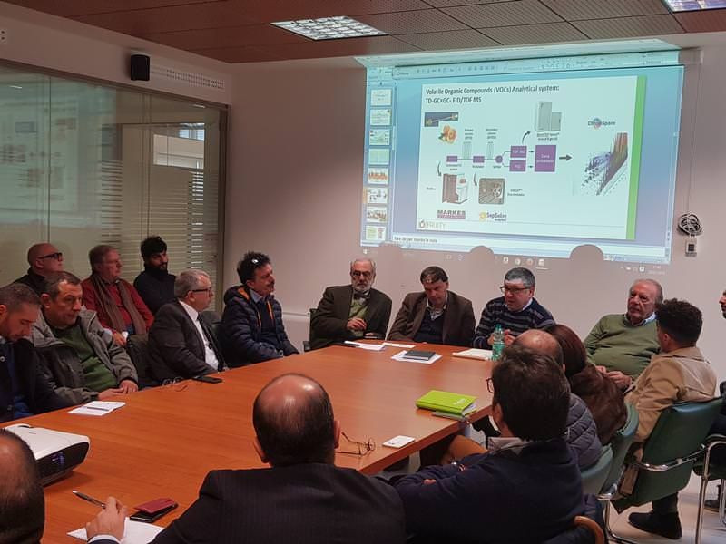 Agricoltura, D'Acri incontro i produttori del settore ortofrutta