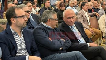 Assemblea Psi, Caruso critica la presenza di Mancini: «Il socialismo vero si vive, non si usa»