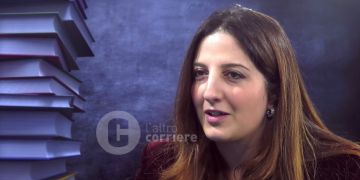 Sanasàna, il libro della maturità poetica di Elisa Longo – VIDEO