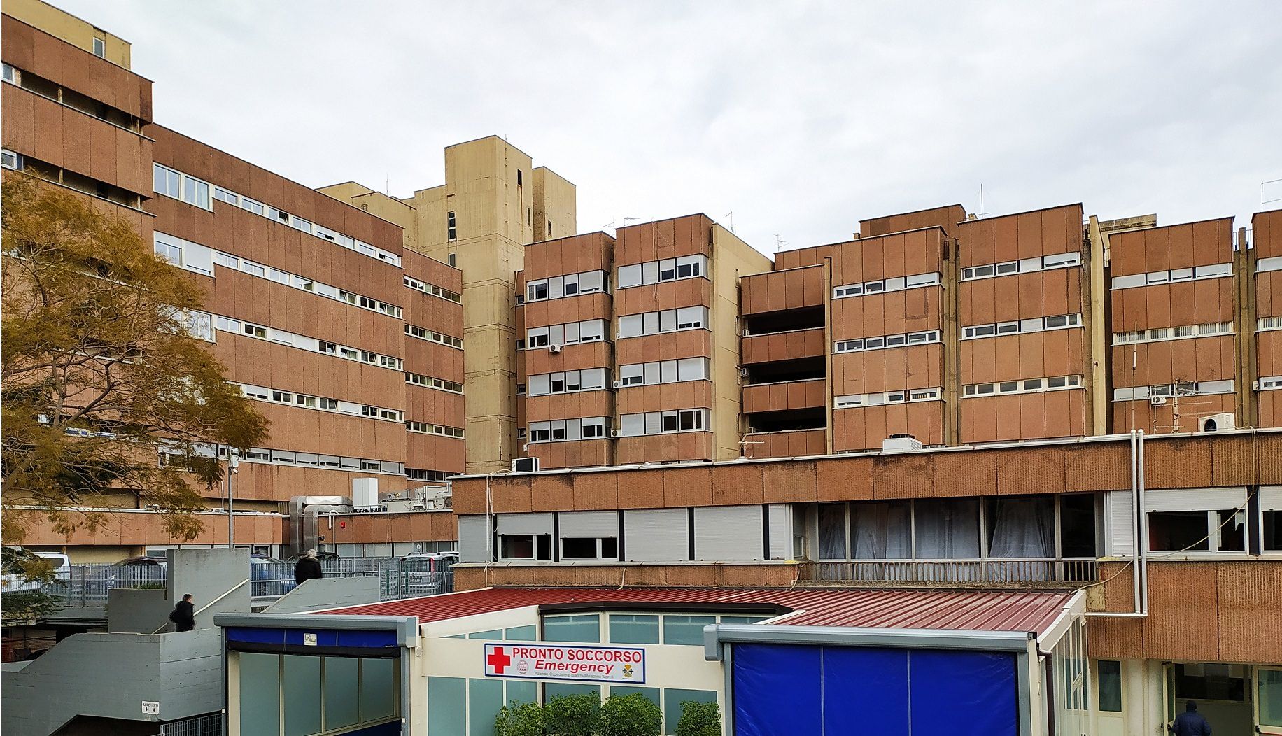 Emergenza Covid a Reggio, al Gom saranno predisposti 120 posti letto