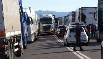 Protesta Tir, Autotrasportatori calabresi convocati da Salvini
