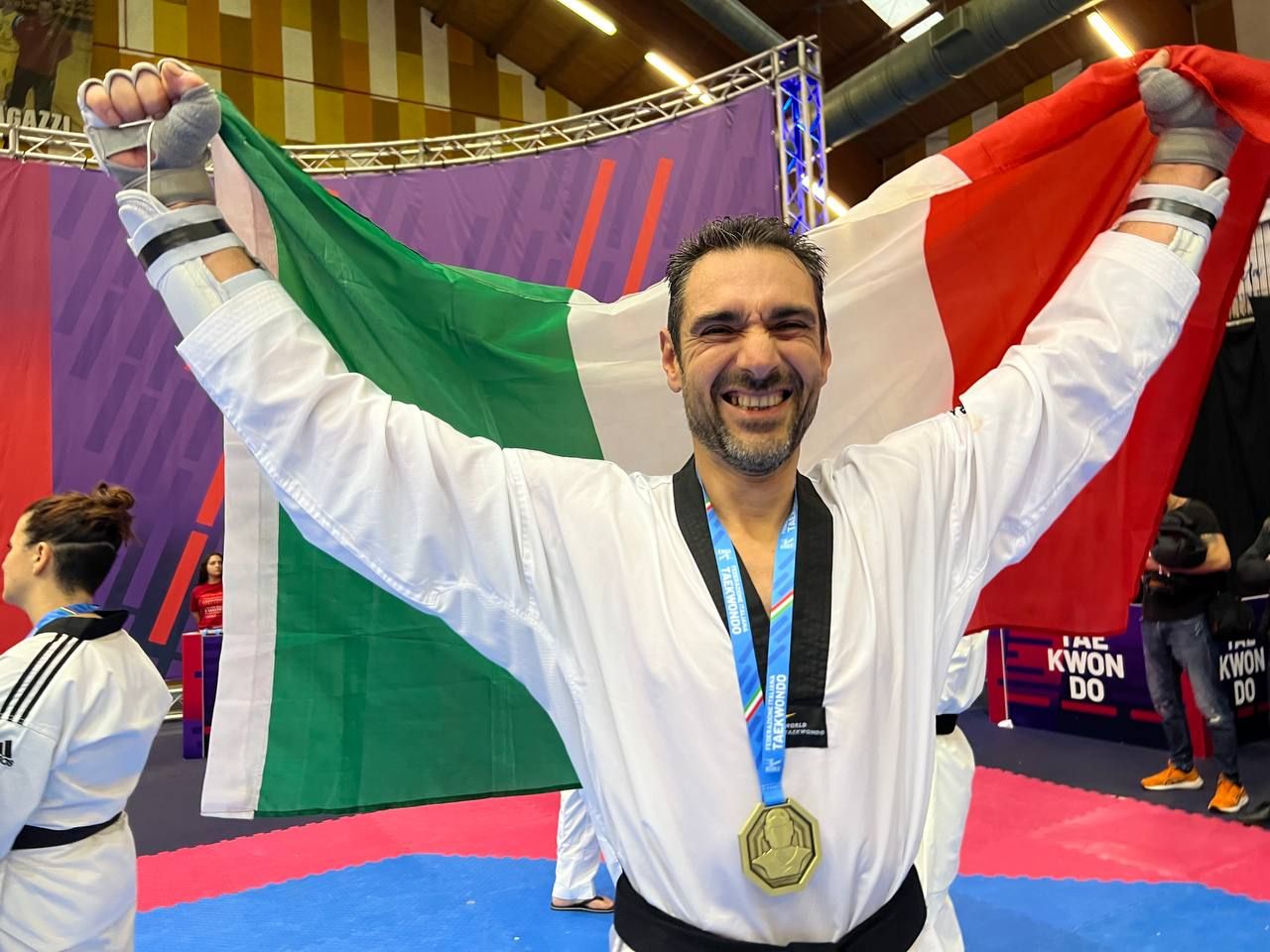 La “nuova” vita fino alla medaglia d’oro: la storia di Salvatore Mazza, campione nazionale di taekwondo