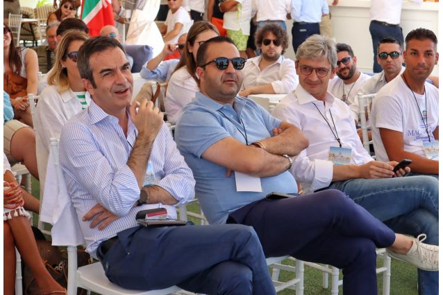 La Calabria ultima roccaforte di Forza Italia. E Occhiuto supera il “tagliando”