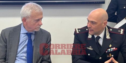 conferenza stampa reggio