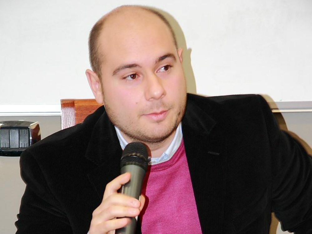 Capellupo: Abramo è incompatibile con la carica