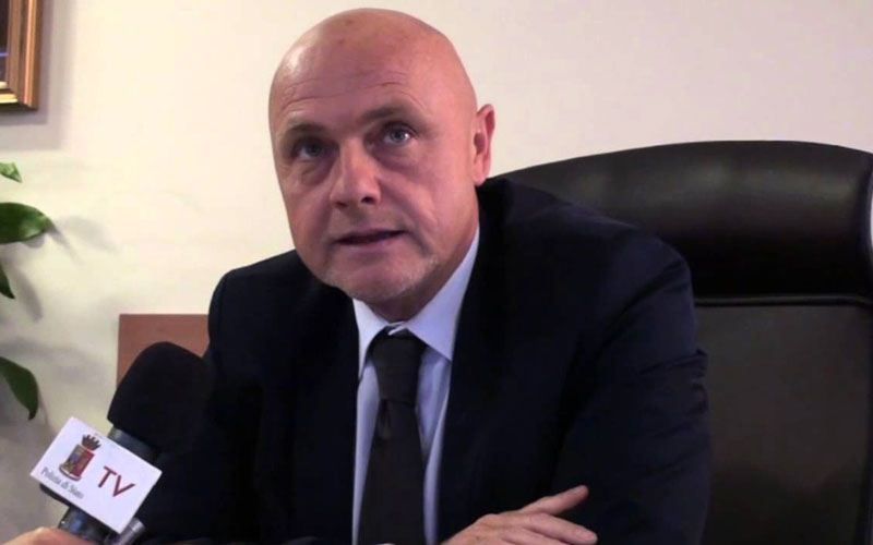 Palmi, funerali all'alba per il boss Oliverio